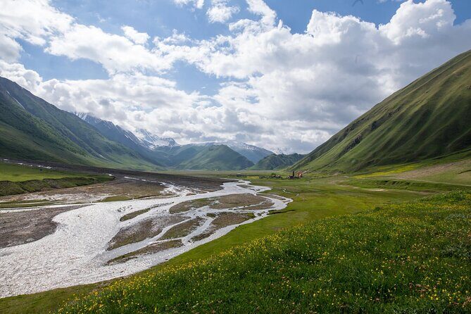 Round-Trip Bus Transfer to Truso Valley from Kazbegi - The Fixed Daily Departures to Okrokana: 9:15 and 11:15 Choices