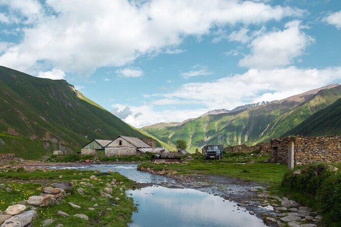 Round-Trip Bus Transfer to Truso Valley from Kazbegi - Timing Reality: When You’ll Actually Feel the Day Pass