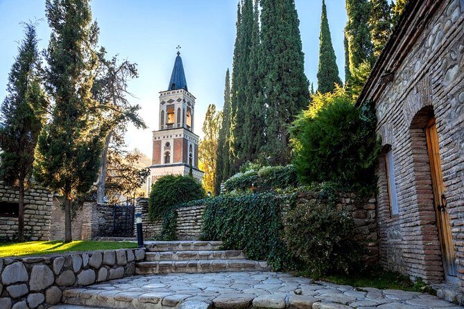 Sighnaghi city of love Private tour with Wine tasting - Signaghi’s fortress-town charm: why this city works so well