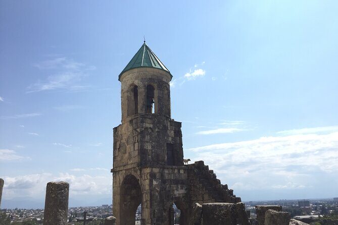 Small group tour to Kutaisi monasteries: Gelati, Motsameta and Bagrati. - The Small Group Size: Why It Makes the Explanations Work