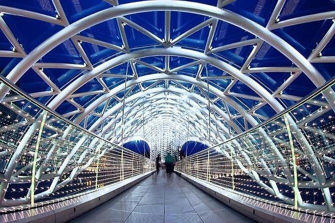 Tbilisi Airport Arrival Private Transfer To Accommodation & Hotel - English Support and the First Tips for Georgia