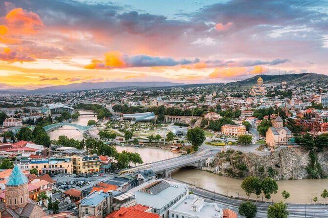 Tbilisi City Tour, Most Popular Tourists Destinations In The Capital Of Georgia - Freedom Square and Sameba: Big Symbols in the City Center