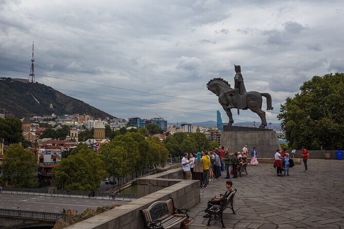 Tbilisi Guided Walking Tour - A 3-hour loop through Old Tbilisi and the Mtkvari River