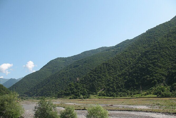 Tbilisi to Kazbegi, Gudauri, and Ananuri Day Tour - How the long day from Tbilisi really works