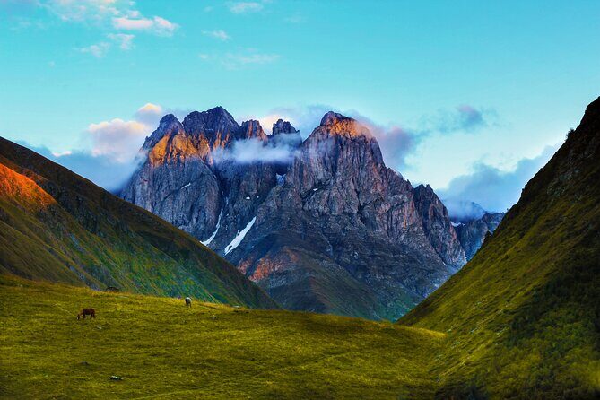 Tbilisi to Kazbegi, Gudauri, and Ananuri Day Tour - Guides, language, and why English may vary