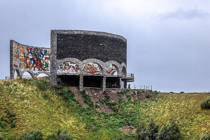 Tbilisi to Kazbegi, Gudauri, and Ananuri Day Tour - Ananuri Castle Ensemble: towers, churches, and reservoir views
