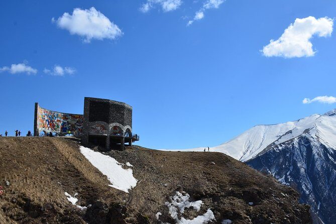 Tour to Kazbegi: Georgian Military Road – Ananuri – Gudaury – Kazbegi - Stepantsminda and the Choice to Go Up to Gergeti