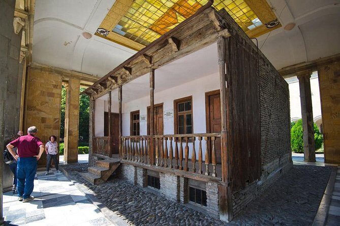 Uplistsikhe-Borjomi-Gori-Mtskheta - Uplistsikhe Cave Town: rock-hewn ruins that feel real