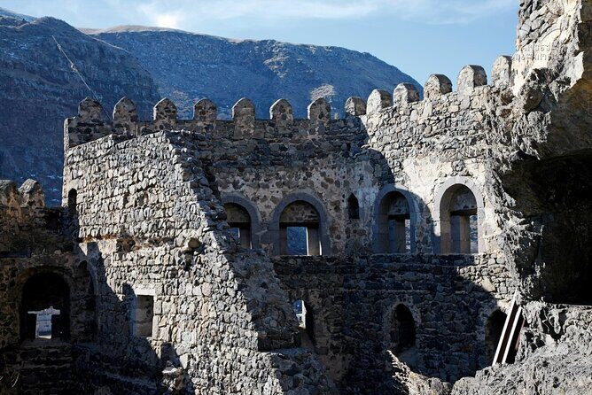 Vardzia. Lake Paravani, Khertvisi & Lomisa castle, Rabati - Vardzia Cave Monastery: The Main Event (and How to Use Your Time)