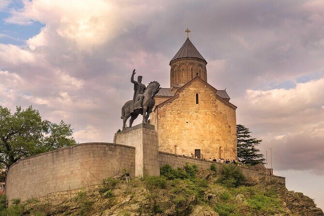 Walking City Tour in Tbilisi - Liberty Square to puppet theater: politics, symbolism, and an hourly show