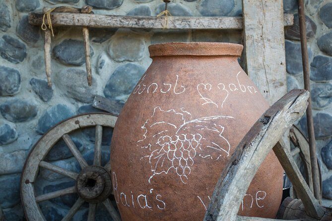 WINE & DINE Tour from Kutaisi - The Imeretian-style feast: where the tour turns memorable